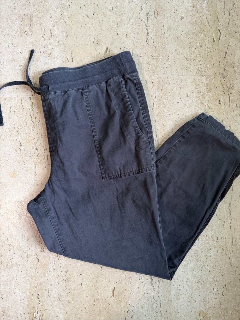 LOFT Outlet Lounge Women’s Large Utility Jogger Pants Charcoal Gray Drawstring